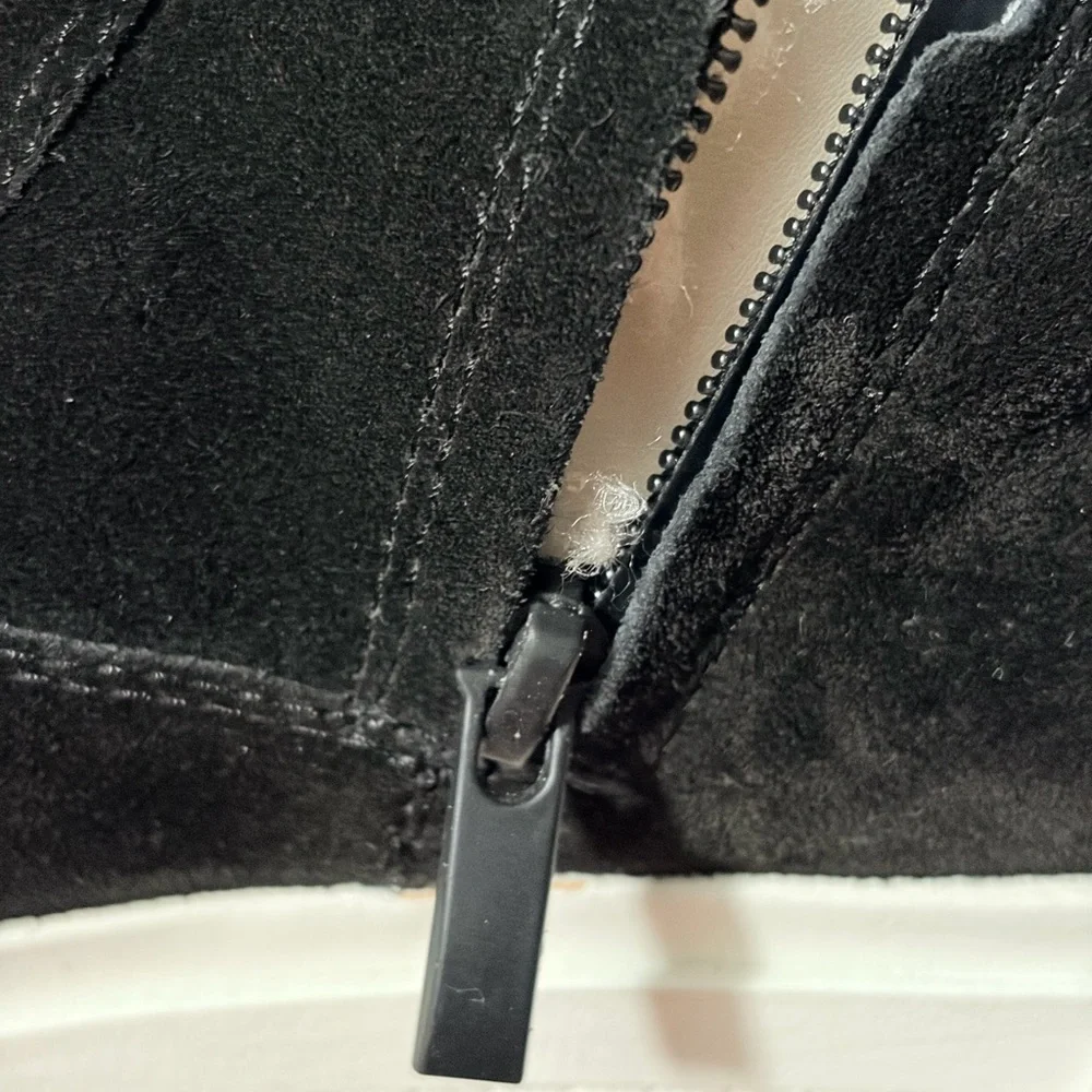 Franco Sarto cozy black